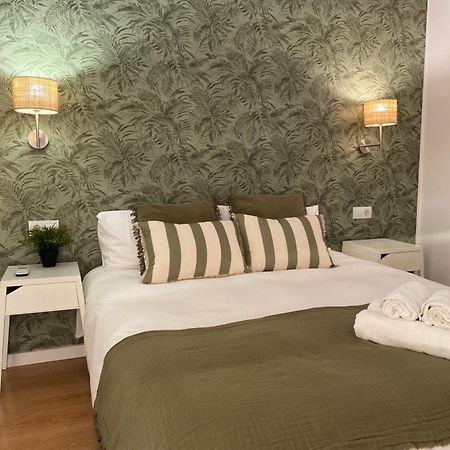 Apartment Sky Cervantes Malaga Bagian luar foto
